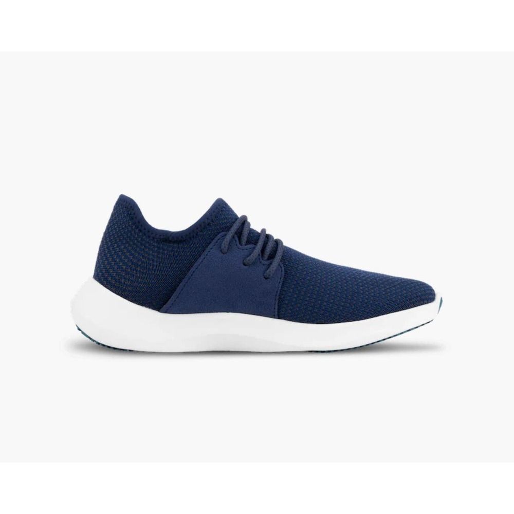 NWT  Vessi Women’s  Classic Sneaker Waterproof Size 7